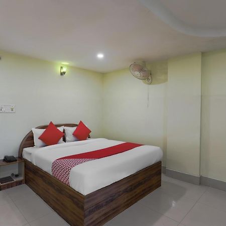 Oyo 70146 S S P Guest House Varanasi Exterior foto