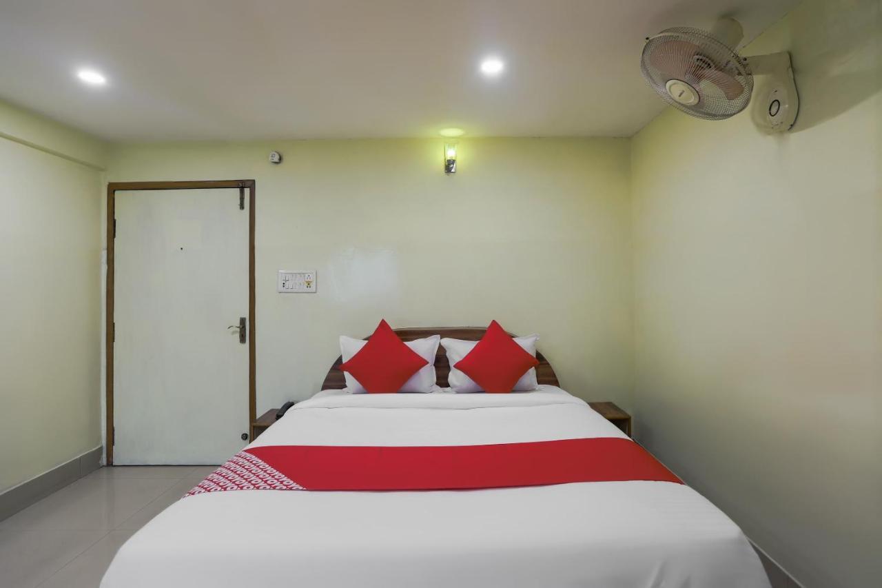 Oyo 70146 S S P Guest House Varanasi Exterior foto